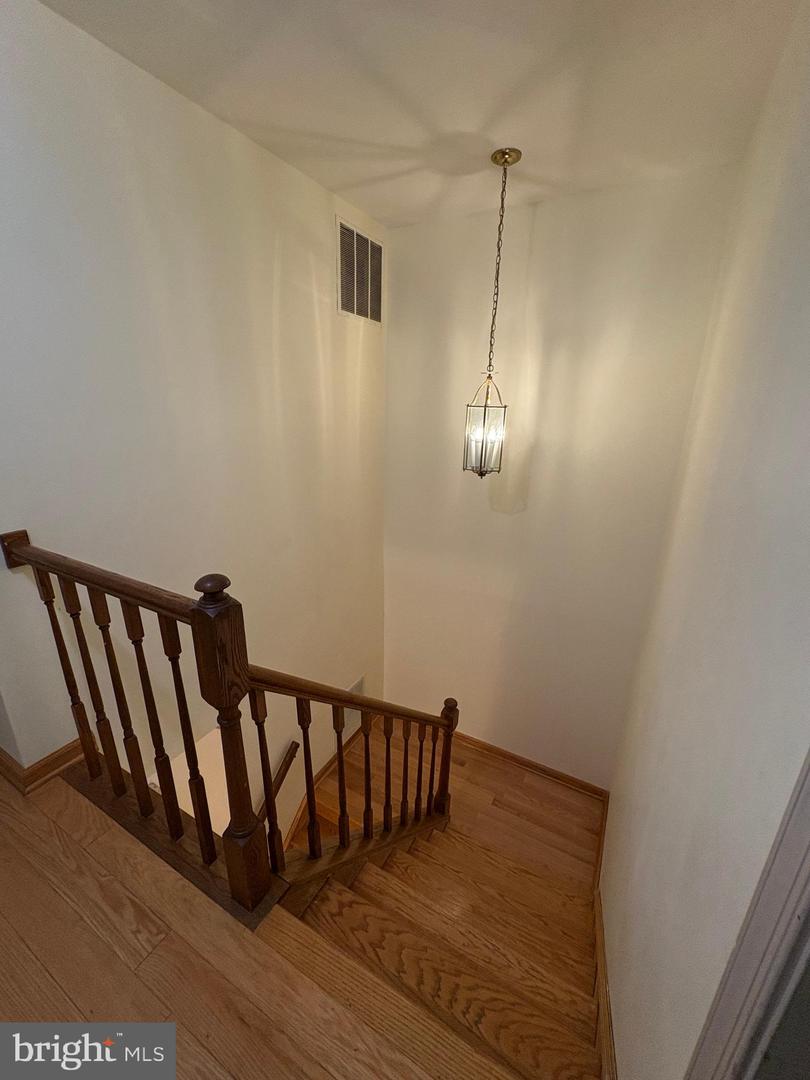 5930 LANGTON DR, FRANCONIA, Virginia 22310, 3 Bedrooms Bedrooms, ,3 BathroomsBathrooms,Residential,For sale,5930 LANGTON DR,VAFX2246138 MLS # VAFX2246138