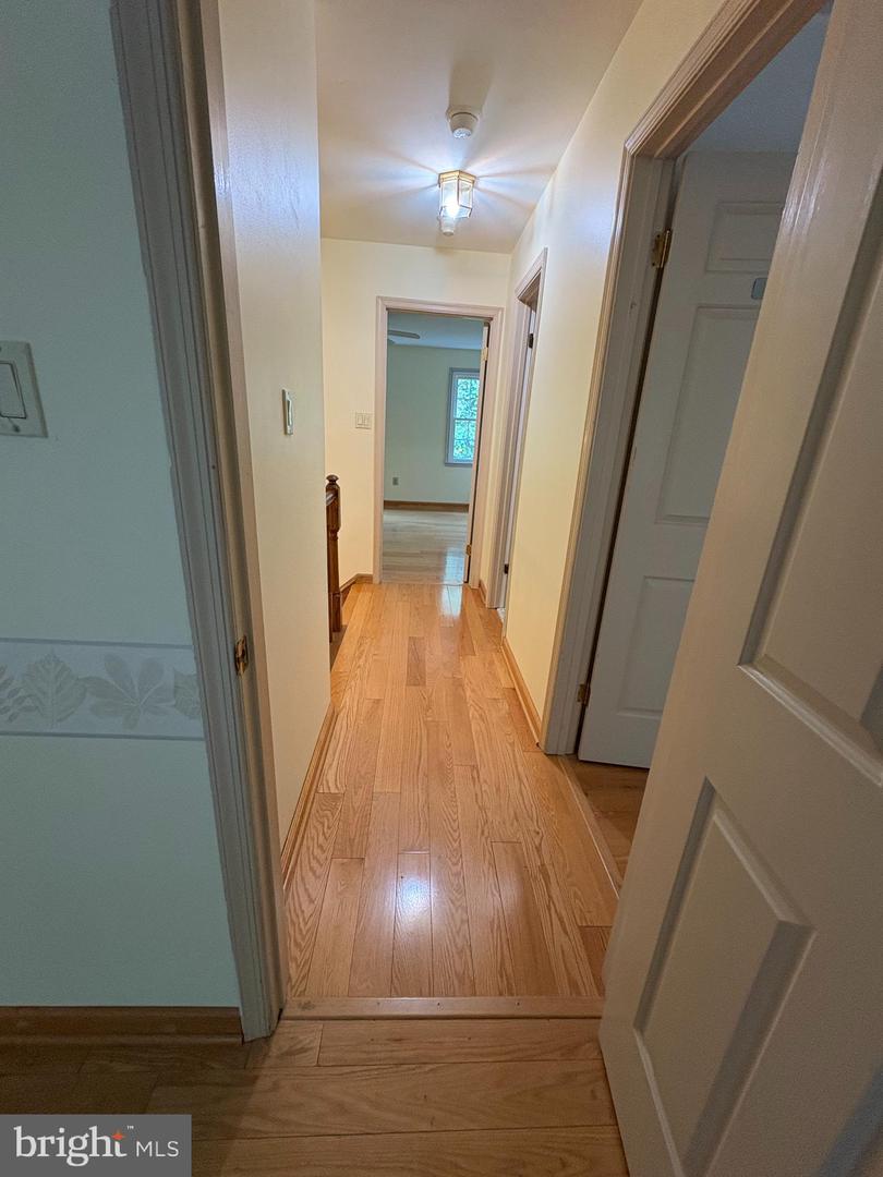 5930 LANGTON DR, FRANCONIA, Virginia 22310, 3 Bedrooms Bedrooms, ,3 BathroomsBathrooms,Residential,For sale,5930 LANGTON DR,VAFX2246138 MLS # VAFX2246138