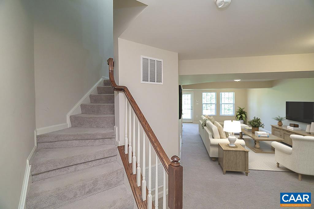 1966 ASHEVILLE DR, CHARLOTTESVILLE, Virginia 22911, 3 Bedrooms Bedrooms, ,2 BathroomsBathrooms,Residential,For sale,1966 ASHEVILLE DR,665700 MLS # 665700