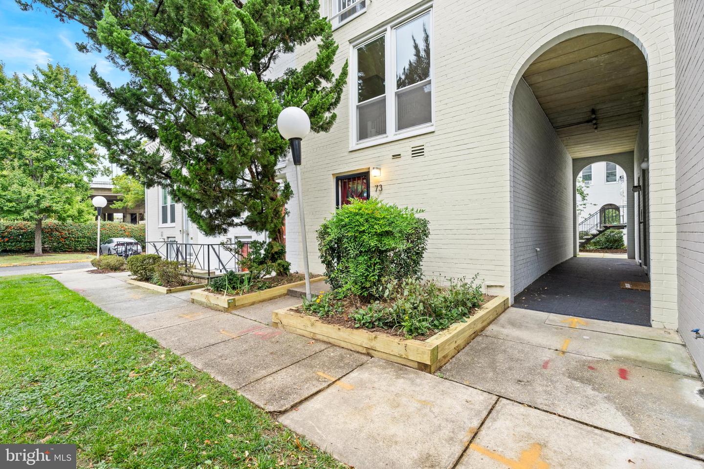 73 G ST SW #103, WASHINGTON, District Of Columbia 20024, 2 Bedrooms Bedrooms, ,2 BathroomsBathrooms,Residential,For sale,73 G ST SW #103,DCDC2214440 MLS # DCDC2214440