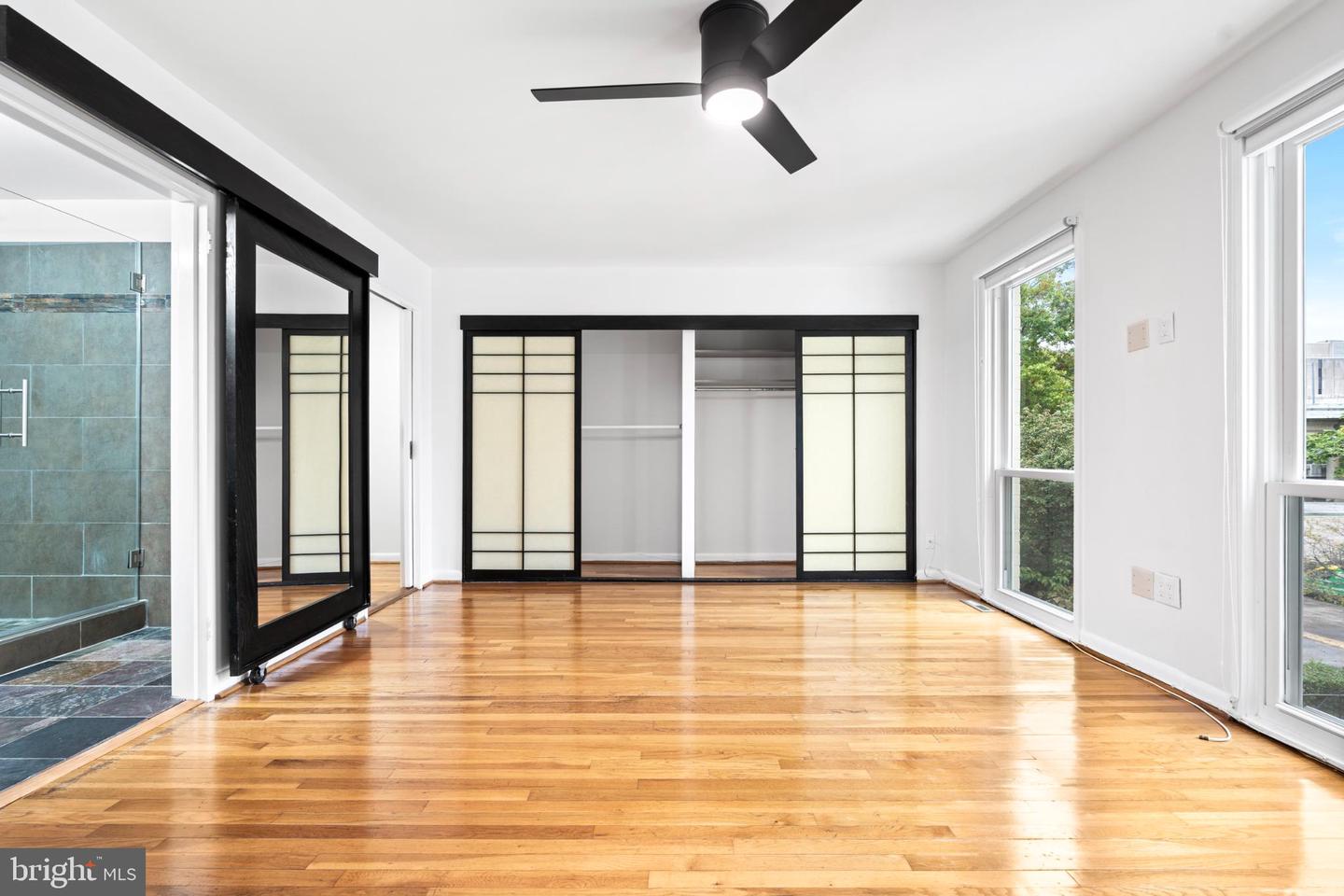 73 G ST SW #103, WASHINGTON, District Of Columbia 20024, 2 Bedrooms Bedrooms, ,2 BathroomsBathrooms,Residential,For sale,73 G ST SW #103,DCDC2214440 MLS # DCDC2214440