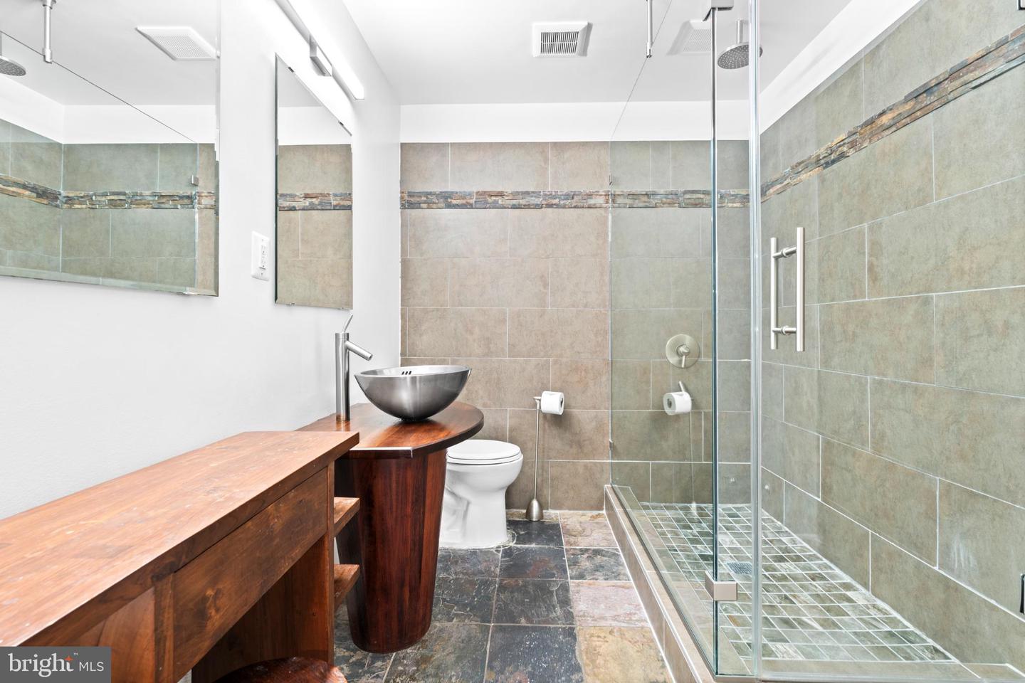 73 G ST SW #103, WASHINGTON, District Of Columbia 20024, 2 Bedrooms Bedrooms, ,2 BathroomsBathrooms,Residential,For sale,73 G ST SW #103,DCDC2214440 MLS # DCDC2214440