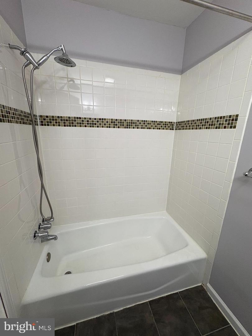 6447 GILDAR ST, ALEXANDRIA, Virginia 22310, 3 Bedrooms Bedrooms, ,2 BathroomsBathrooms,Residential,For sale,6447 GILDAR ST,VAFX2260720 MLS # VAFX2260720