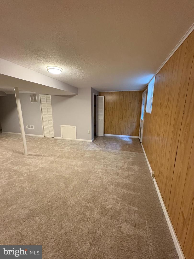 6447 GILDAR ST, ALEXANDRIA, Virginia 22310, 3 Bedrooms Bedrooms, ,2 BathroomsBathrooms,Residential,For sale,6447 GILDAR ST,VAFX2260720 MLS # VAFX2260720