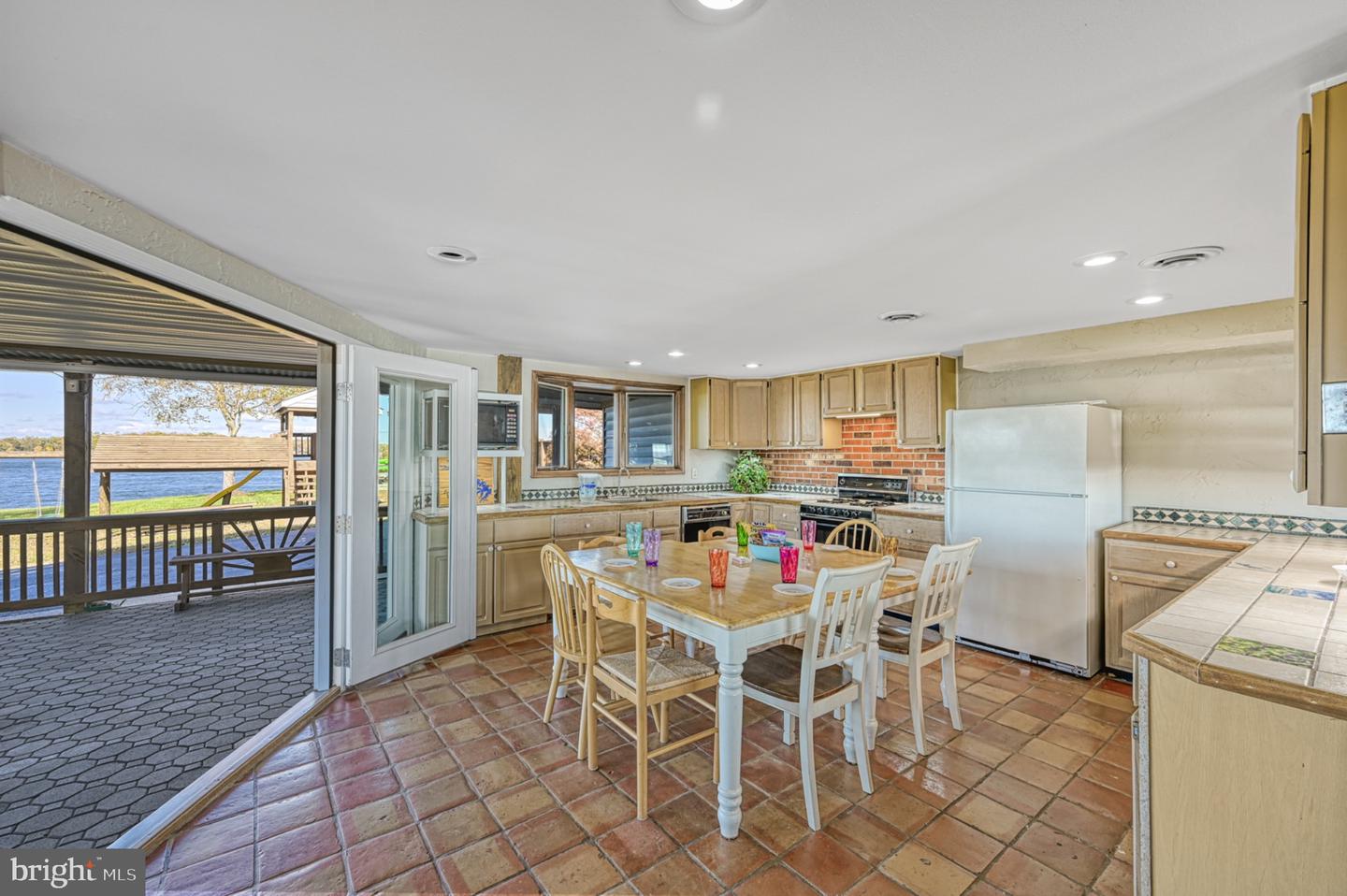 11200 EMERY LN, BUMPASS, Virginia 23024, 7 Bedrooms Bedrooms, 14 Rooms Rooms,6 BathroomsBathrooms,Residential,For sale,11200 EMERY LN,VASP2035612 MLS # VASP2035612