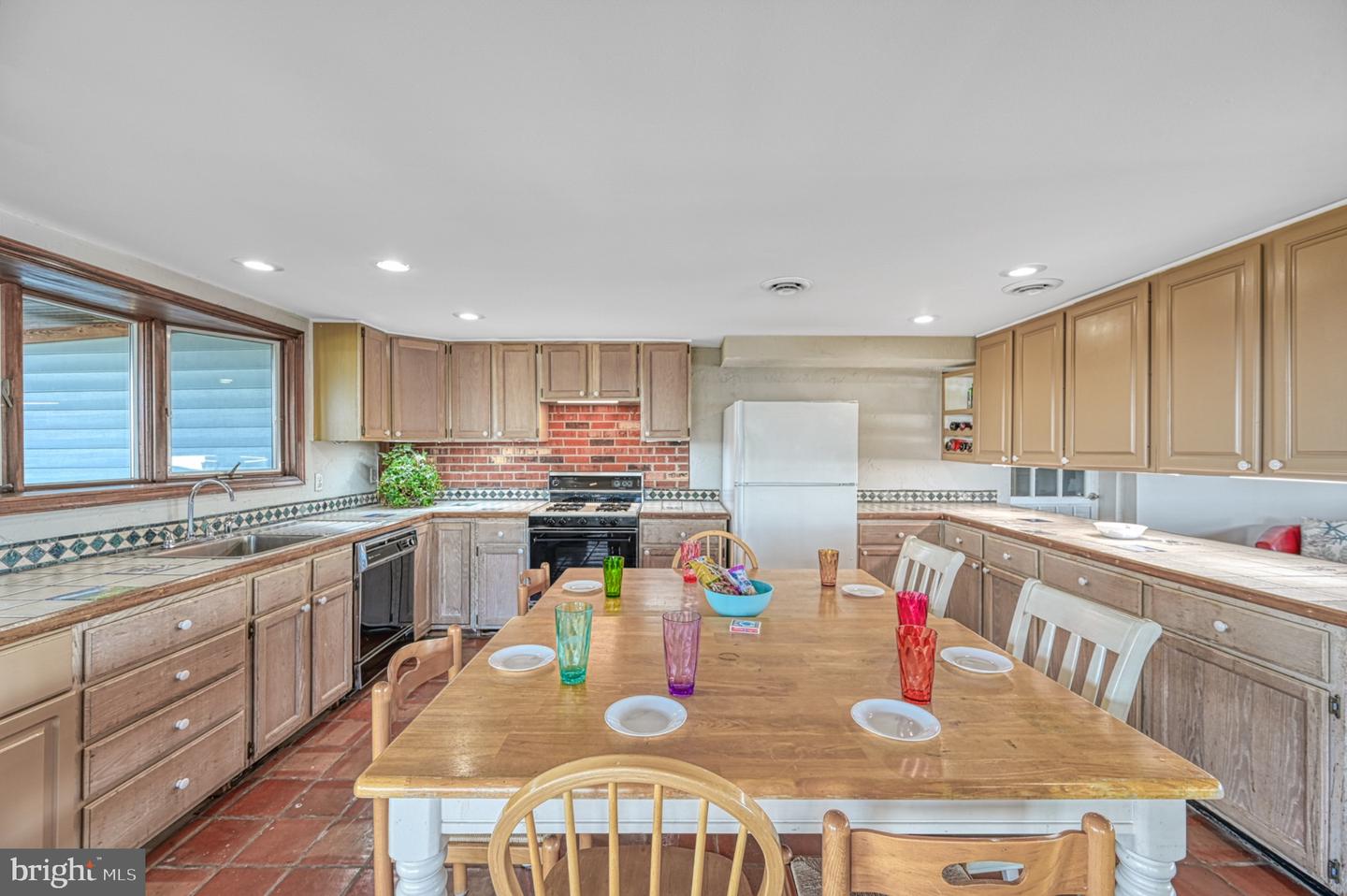 11200 EMERY LN, BUMPASS, Virginia 23024, 7 Bedrooms Bedrooms, 14 Rooms Rooms,6 BathroomsBathrooms,Residential,For sale,11200 EMERY LN,VASP2035612 MLS # VASP2035612