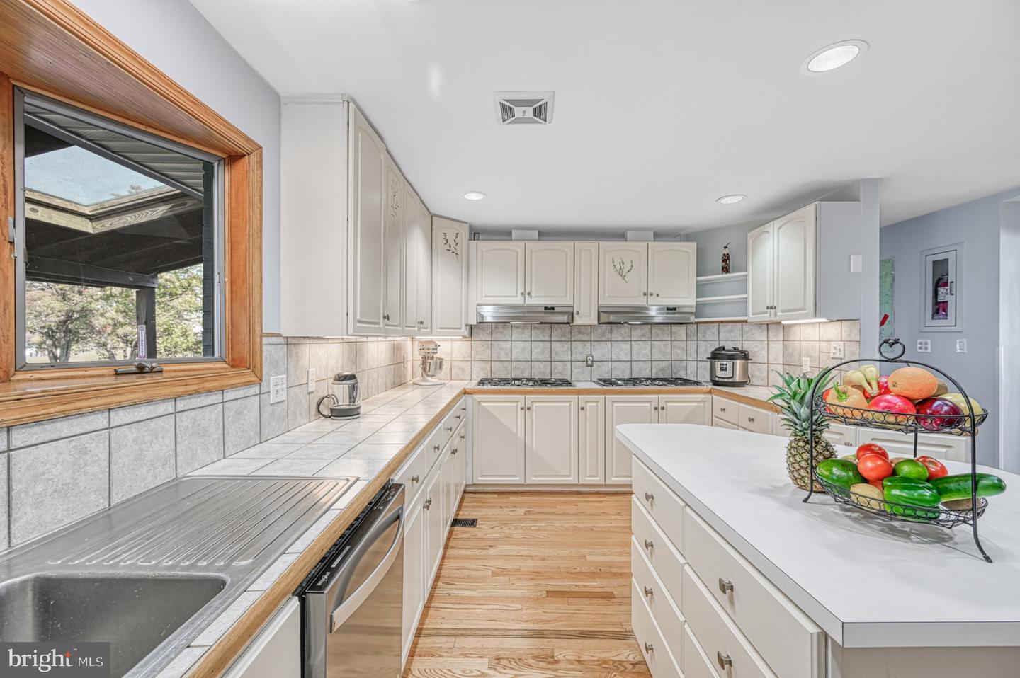 11200 EMERY LN, BUMPASS, Virginia 23024, 7 Bedrooms Bedrooms, 14 Rooms Rooms,6 BathroomsBathrooms,Residential,For sale,11200 EMERY LN,VASP2035612 MLS # VASP2035612