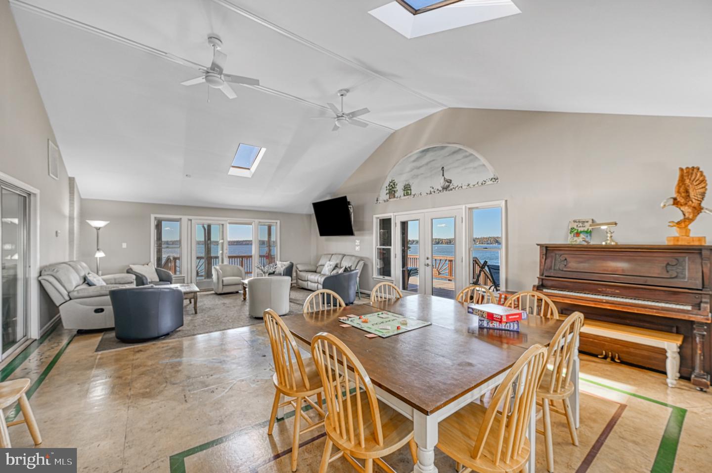 11200 EMERY LN, BUMPASS, Virginia 23024, 7 Bedrooms Bedrooms, 14 Rooms Rooms,6 BathroomsBathrooms,Residential,For sale,11200 EMERY LN,VASP2035612 MLS # VASP2035612