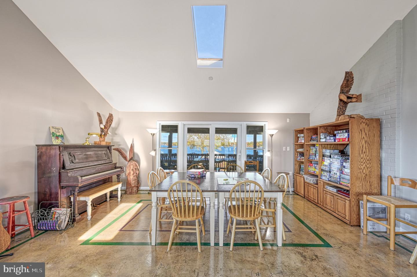 11200 EMERY LN, BUMPASS, Virginia 23024, 7 Bedrooms Bedrooms, 14 Rooms Rooms,6 BathroomsBathrooms,Residential,For sale,11200 EMERY LN,VASP2035612 MLS # VASP2035612