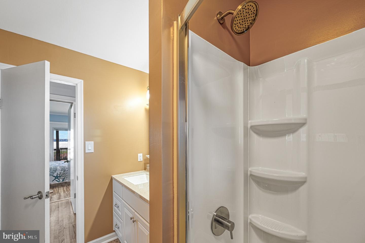 11200 EMERY LN, BUMPASS, Virginia 23024, 7 Bedrooms Bedrooms, 14 Rooms Rooms,6 BathroomsBathrooms,Residential,For sale,11200 EMERY LN,VASP2035612 MLS # VASP2035612