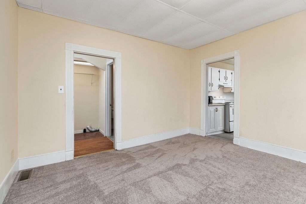 801 STUART ST, STAUNTON, Virginia 24401, 3 Bedrooms Bedrooms, ,2 BathroomsBathrooms,Residential,801 STUART ST,670052 MLS # 670052