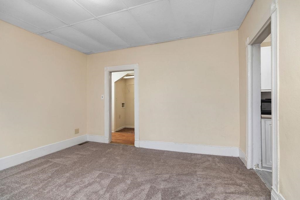 801 STUART ST, STAUNTON, Virginia 24401, 3 Bedrooms Bedrooms, ,2 BathroomsBathrooms,Residential,801 STUART ST,670052 MLS # 670052