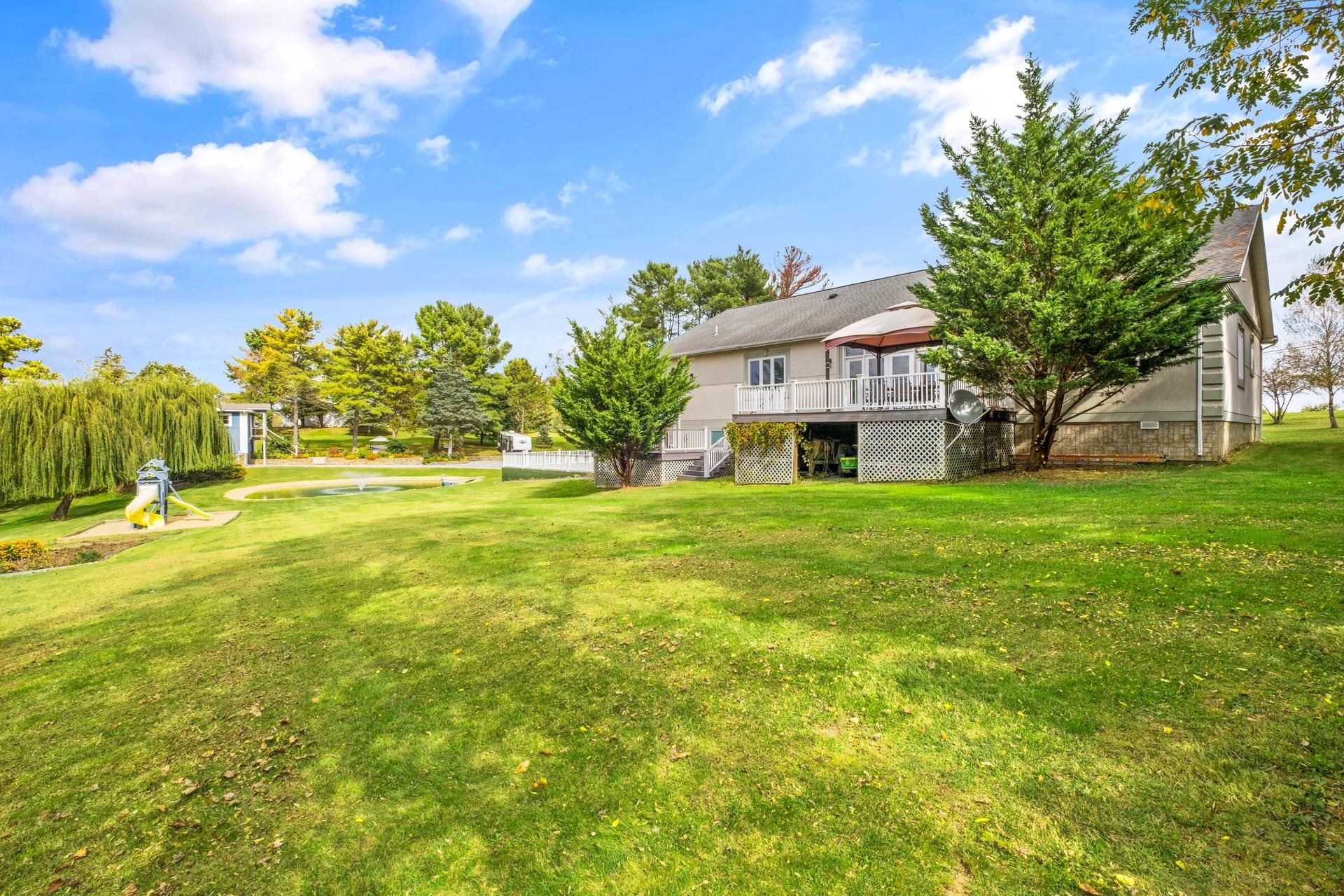 76 CENTERVILLE RD, BRIDGEWATER, Virginia 22812, 5 Bedrooms Bedrooms, ,5 BathroomsBathrooms,Residential,76 CENTERVILLE RD,670042 MLS # 670042