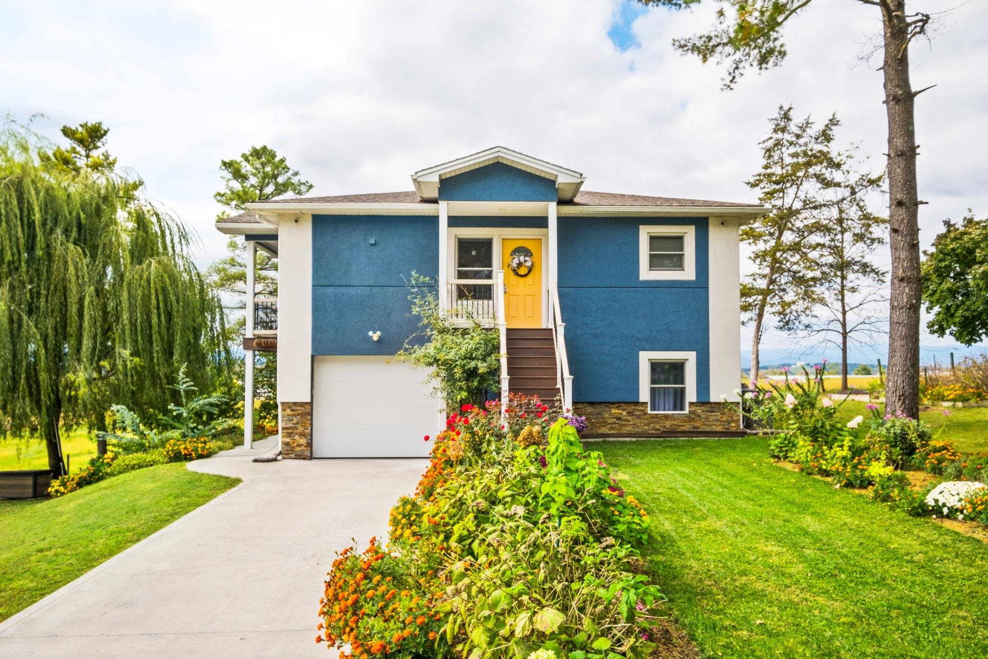 76 CENTERVILLE RD, BRIDGEWATER, Virginia 22812, 5 Bedrooms Bedrooms, ,5 BathroomsBathrooms,Residential,76 CENTERVILLE RD,670042 MLS # 670042