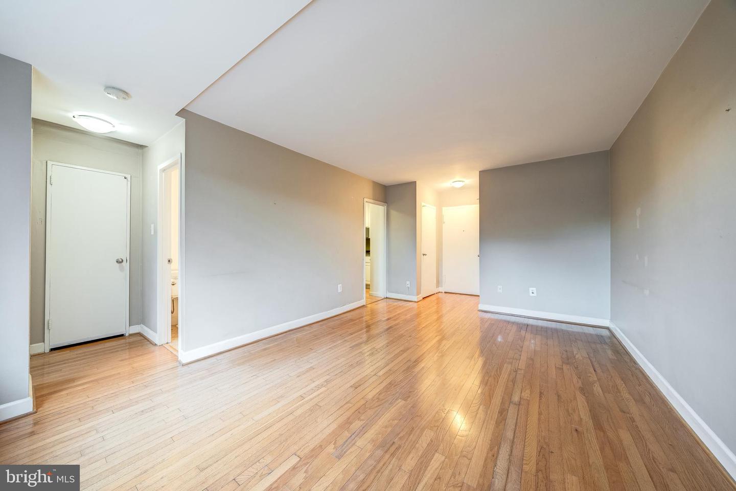 1111 ARLINGTON BLVD #317, ARLINGTON, Virginia 22209, 1 Bedroom Bedrooms, ,1 BathroomBathrooms,Residential,For sale,1111 ARLINGTON BLVD #317,VAAR2063862 MLS # VAAR2063862 1111 ARLINGTON BLVD #317, ARLINGTON, Virginia 22209, 1 Bedroom Bedrooms, ,1 BathroomBathrooms,Residential,For sale,1111 ARLINGTON BLVD #317,VAAR2063862 MLS # VAAR2063862