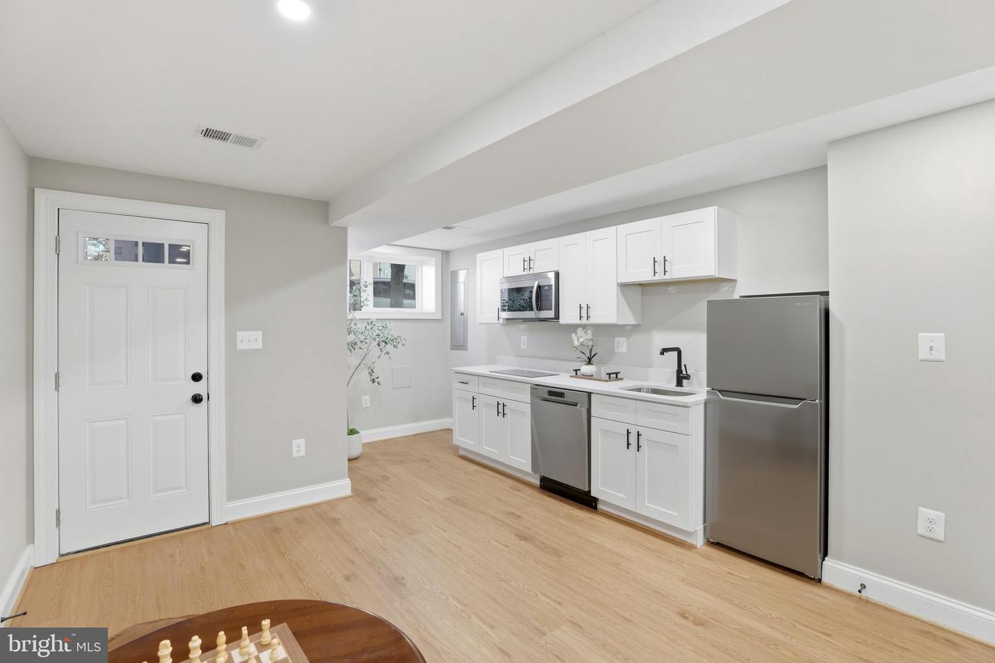 910 WESTMINSTER ST NW, WASHINGTON, District Of Columbia 20001, 5 Bedrooms Bedrooms, ,5 BathroomsBathrooms,Residential,For sale,910 WESTMINSTER ST NW,DCDC2223018 MLS # DCDC2223018