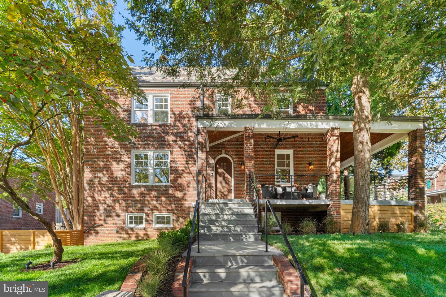 2338 39TH ST NW, WASHINGTON, District Of Columbia 20007, 4 Bedrooms Bedrooms, ,3 BathroomsBathrooms,Residential,For sale,2338 39TH ST NW,DCDC2224196 MLS # DCDC2224196