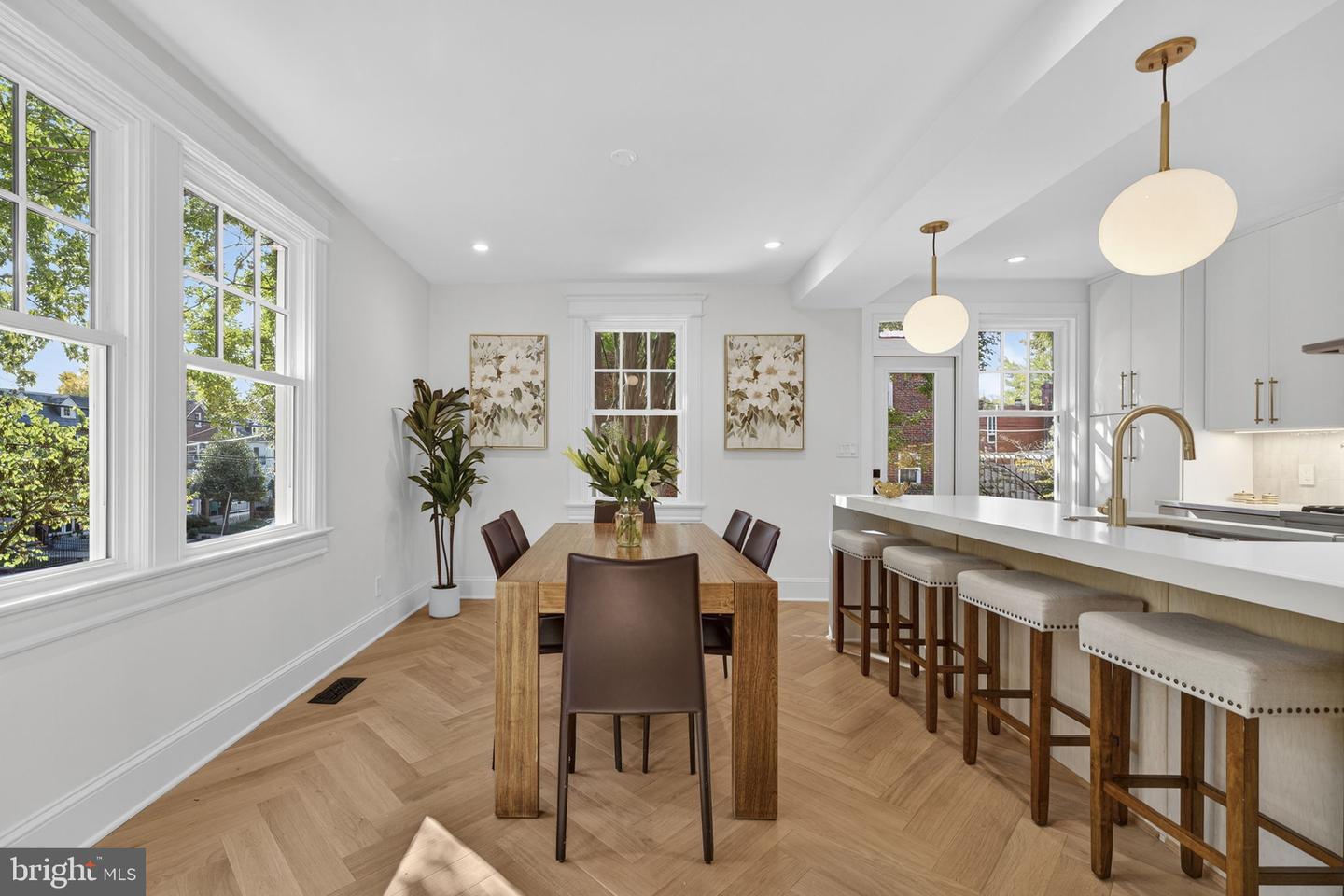 2338 39TH ST NW, WASHINGTON, District Of Columbia 20007, 4 Bedrooms Bedrooms, ,3 BathroomsBathrooms,Residential,For sale,2338 39TH ST NW,DCDC2224196 MLS # DCDC2224196