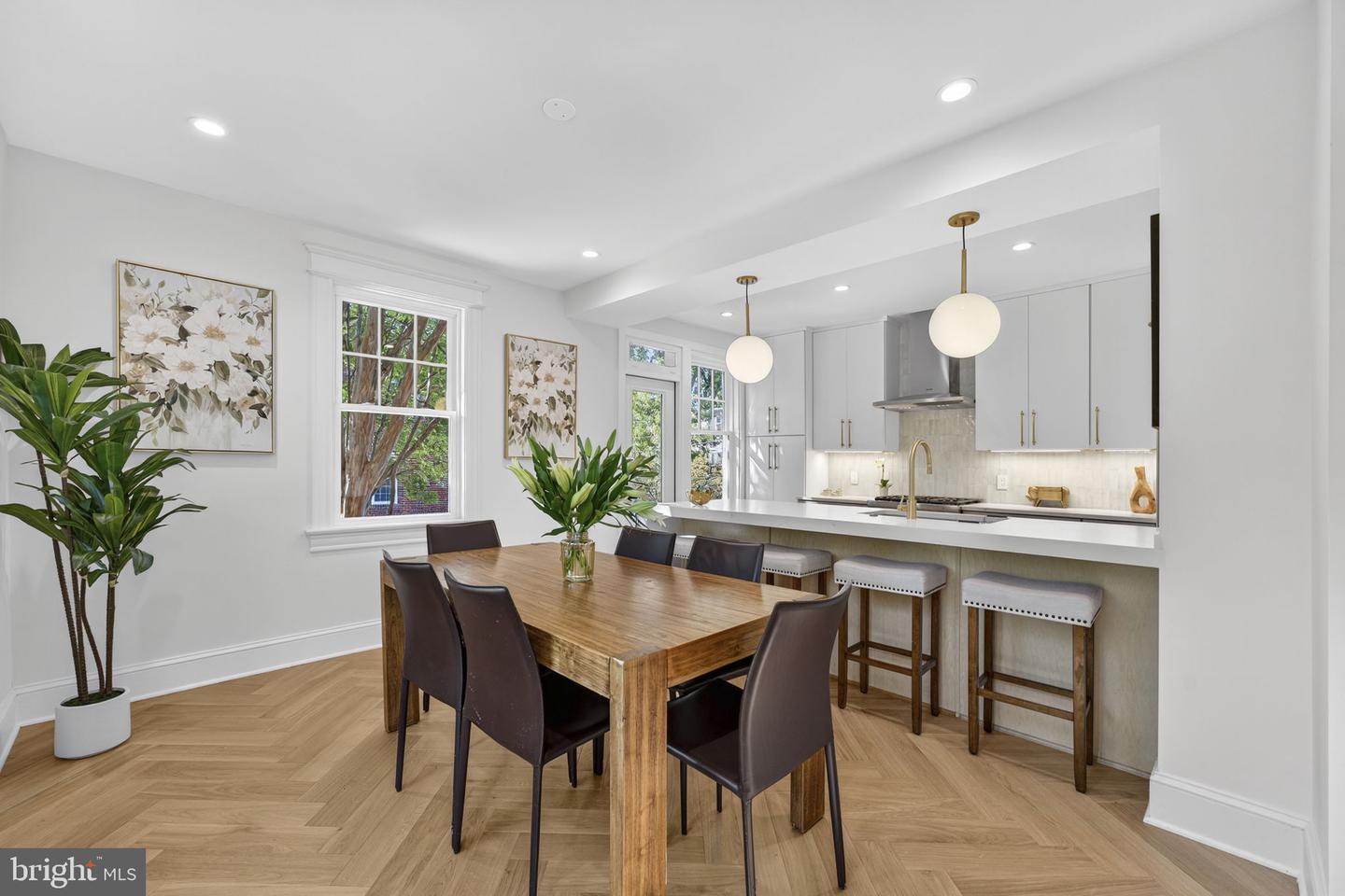 2338 39TH ST NW, WASHINGTON, District Of Columbia 20007, 4 Bedrooms Bedrooms, ,3 BathroomsBathrooms,Residential,For sale,2338 39TH ST NW,DCDC2224196 MLS # DCDC2224196