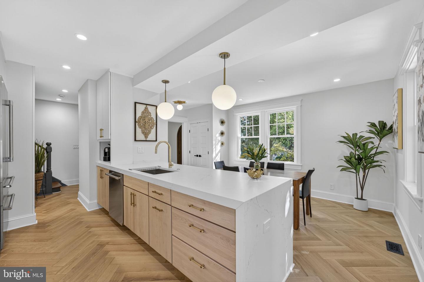 2338 39TH ST NW, WASHINGTON, District Of Columbia 20007, 4 Bedrooms Bedrooms, ,3 BathroomsBathrooms,Residential,For sale,2338 39TH ST NW,DCDC2224196 MLS # DCDC2224196