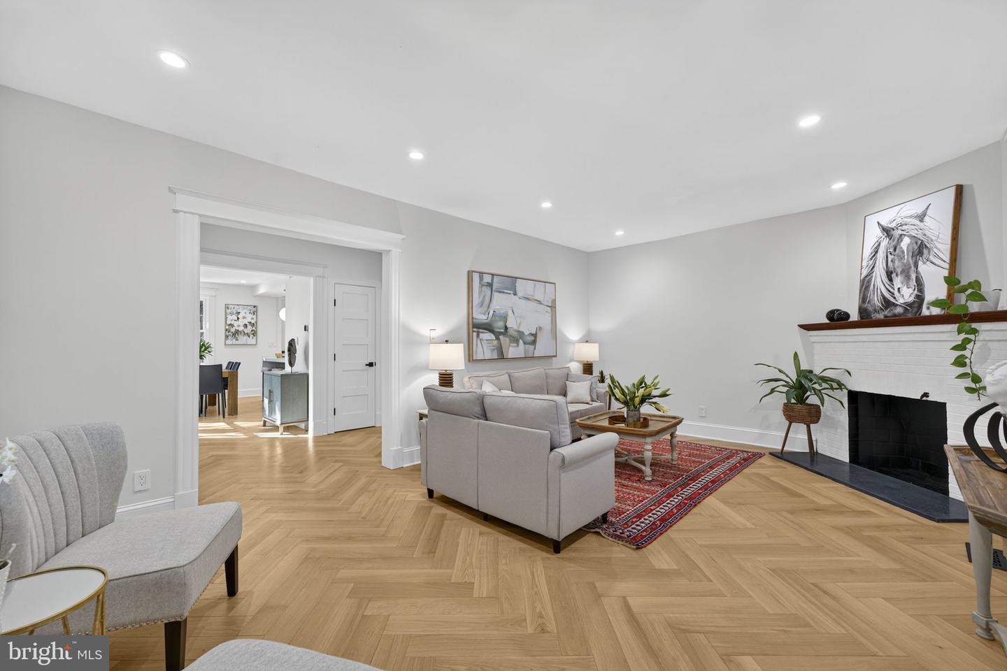2338 39TH ST NW, WASHINGTON, District Of Columbia 20007, 4 Bedrooms Bedrooms, ,3 BathroomsBathrooms,Residential,For sale,2338 39TH ST NW,DCDC2224196 MLS # DCDC2224196