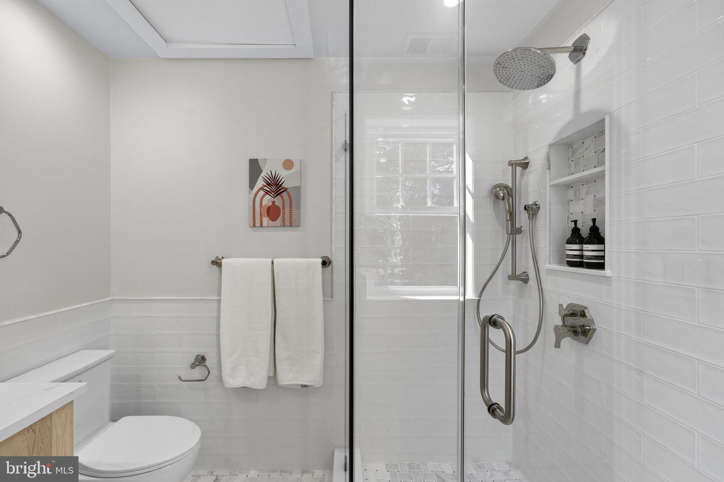 2338 39TH ST NW, WASHINGTON, District Of Columbia 20007, 4 Bedrooms Bedrooms, ,3 BathroomsBathrooms,Residential,For sale,2338 39TH ST NW,DCDC2224196 MLS # DCDC2224196