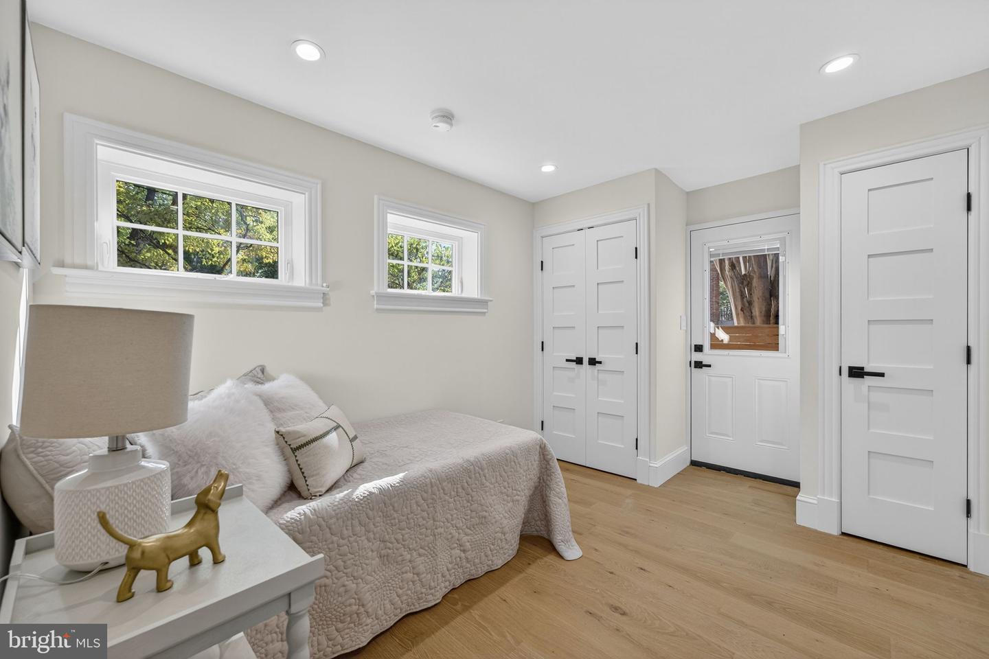2338 39TH ST NW, WASHINGTON, District Of Columbia 20007, 4 Bedrooms Bedrooms, ,3 BathroomsBathrooms,Residential,For sale,2338 39TH ST NW,DCDC2224196 MLS # DCDC2224196