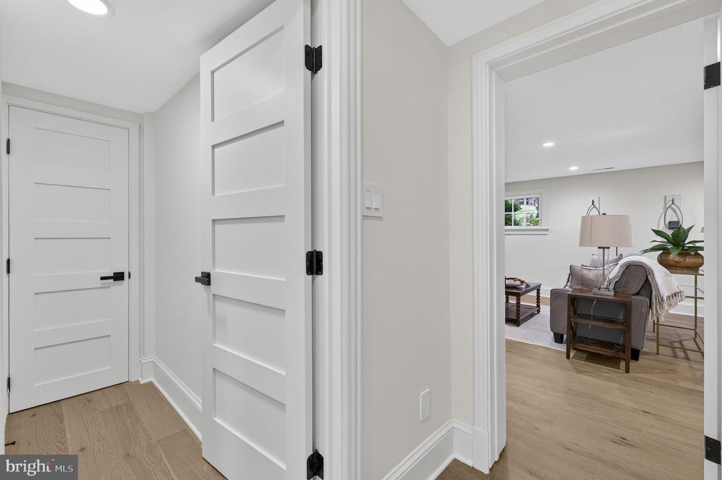 2338 39TH ST NW, WASHINGTON, District Of Columbia 20007, 4 Bedrooms Bedrooms, ,3 BathroomsBathrooms,Residential,For sale,2338 39TH ST NW,DCDC2224196 MLS # DCDC2224196