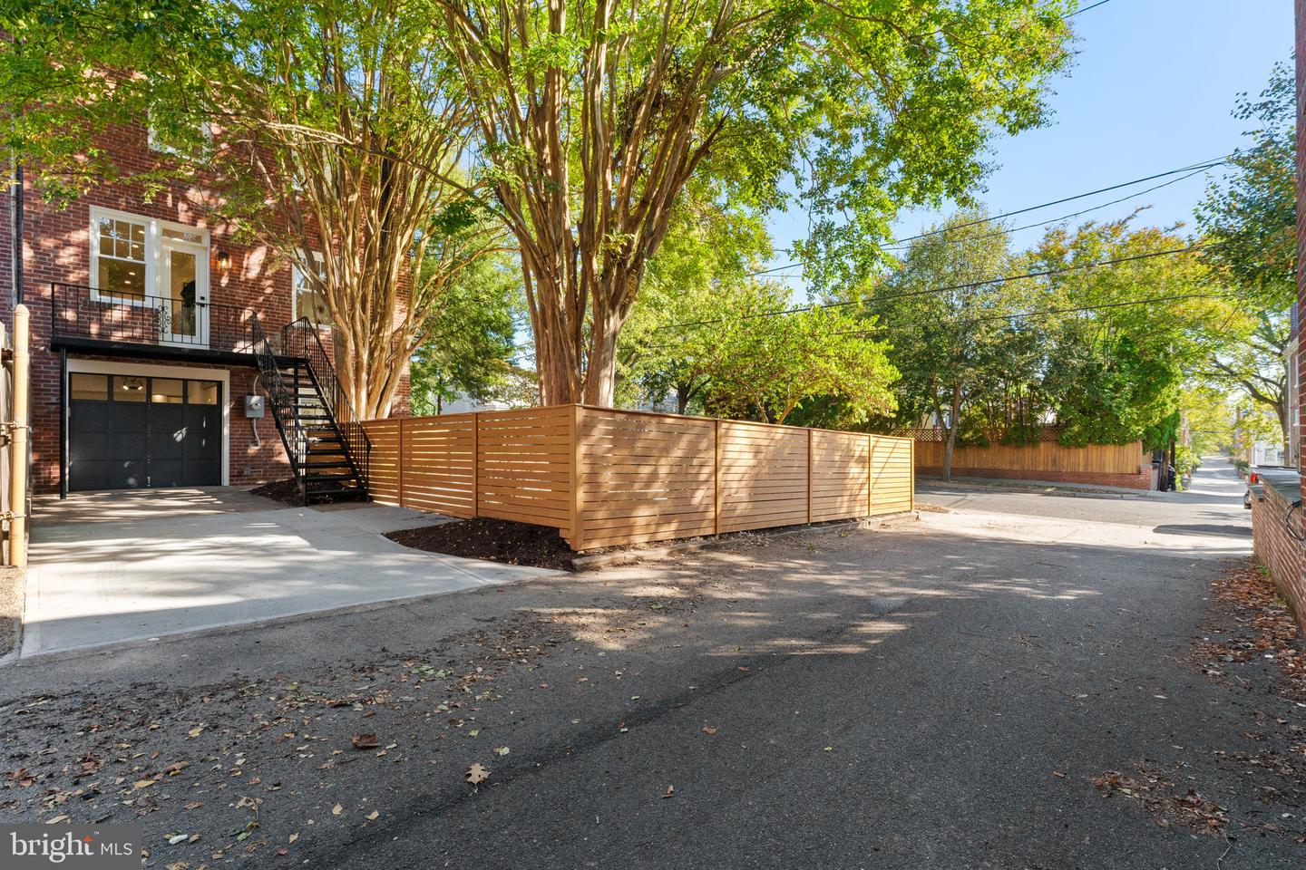2338 39TH ST NW, WASHINGTON, District Of Columbia 20007, 4 Bedrooms Bedrooms, ,3 BathroomsBathrooms,Residential,For sale,2338 39TH ST NW,DCDC2224196 MLS # DCDC2224196