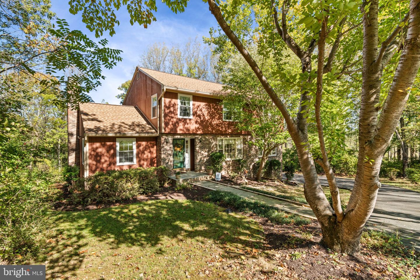 18371 SYDNOR HILL CT, LEESBURG, Virginia 20175, 4 Bedrooms Bedrooms, ,2 BathroomsBathrooms,Residential,For sale,18371 SYDNOR HILL CT,VALO2108180 MLS # VALO2108180