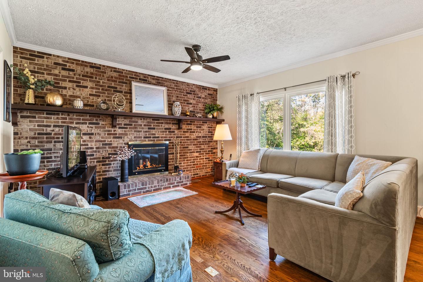 18371 SYDNOR HILL CT, LEESBURG, Virginia 20175, 4 Bedrooms Bedrooms, ,2 BathroomsBathrooms,Residential,For sale,18371 SYDNOR HILL CT,VALO2108180 MLS # VALO2108180