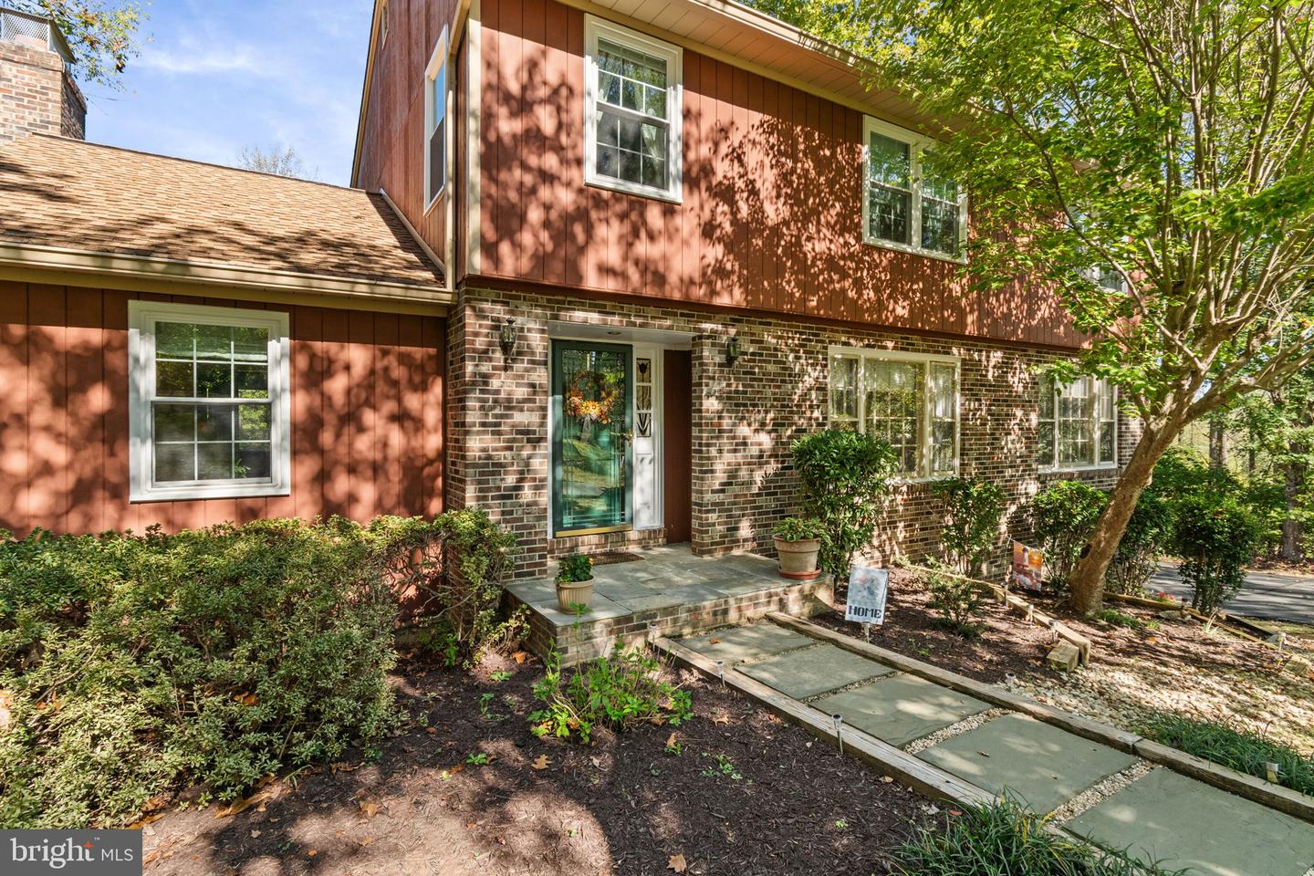 18371 SYDNOR HILL CT, LEESBURG, Virginia 20175, 4 Bedrooms Bedrooms, ,2 BathroomsBathrooms,Residential,For sale,18371 SYDNOR HILL CT,VALO2108180 MLS # VALO2108180