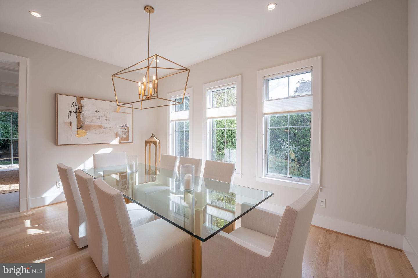 7000 HECTOR RD, MCLEAN, Virginia 22101, 6 Bedrooms Bedrooms, ,6 BathroomsBathrooms,Residential,For sale,7000 HECTOR RD,VAFX2272638 MLS # VAFX2272638