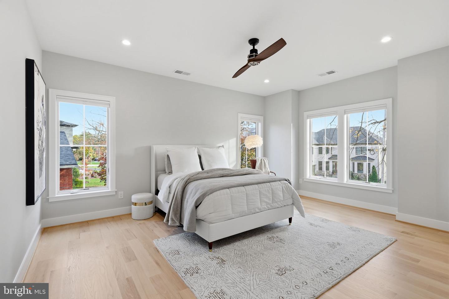 7000 HECTOR RD, MCLEAN, Virginia 22101, 6 Bedrooms Bedrooms, ,6 BathroomsBathrooms,Residential,For sale,7000 HECTOR RD,VAFX2272638 MLS # VAFX2272638