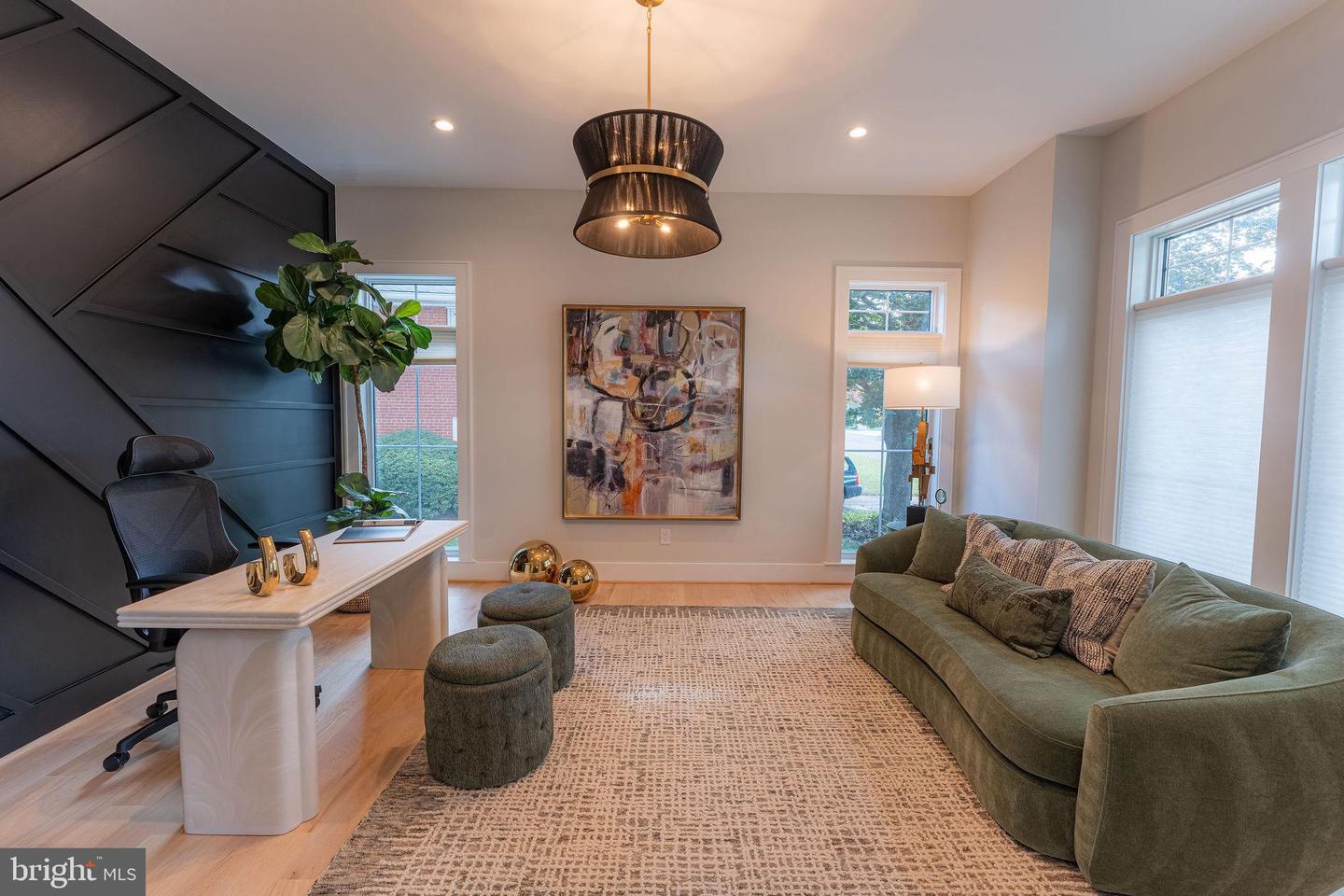 7000 HECTOR RD, MCLEAN, Virginia 22101, 6 Bedrooms Bedrooms, ,6 BathroomsBathrooms,Residential,For sale,7000 HECTOR RD,VAFX2272638 MLS # VAFX2272638