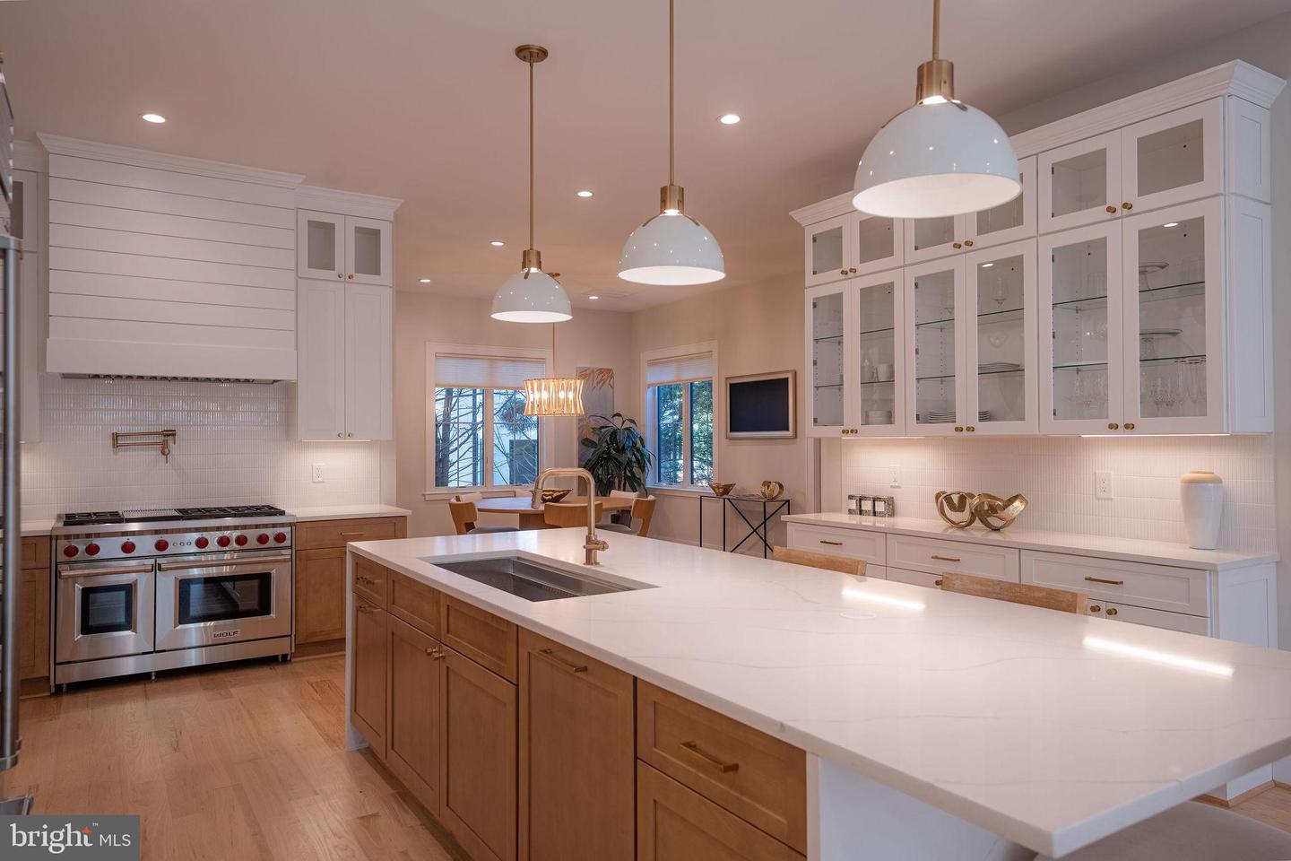 7000 HECTOR RD, MCLEAN, Virginia 22101, 6 Bedrooms Bedrooms, ,6 BathroomsBathrooms,Residential,For sale,7000 HECTOR RD,VAFX2272638 MLS # VAFX2272638
