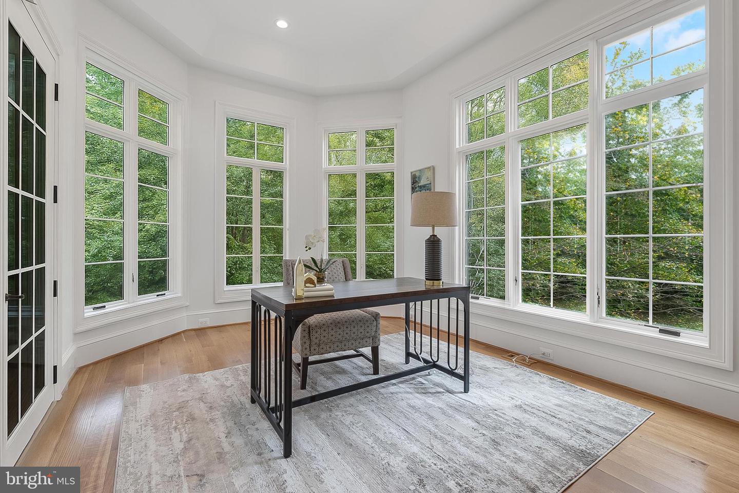 7002 RIVER OAKS DR, MCLEAN, Virginia 22101, 6 Bedrooms Bedrooms, ,6 BathroomsBathrooms,Residential,For sale,7002 RIVER OAKS DR,VAFX2272640 MLS # VAFX2272640
