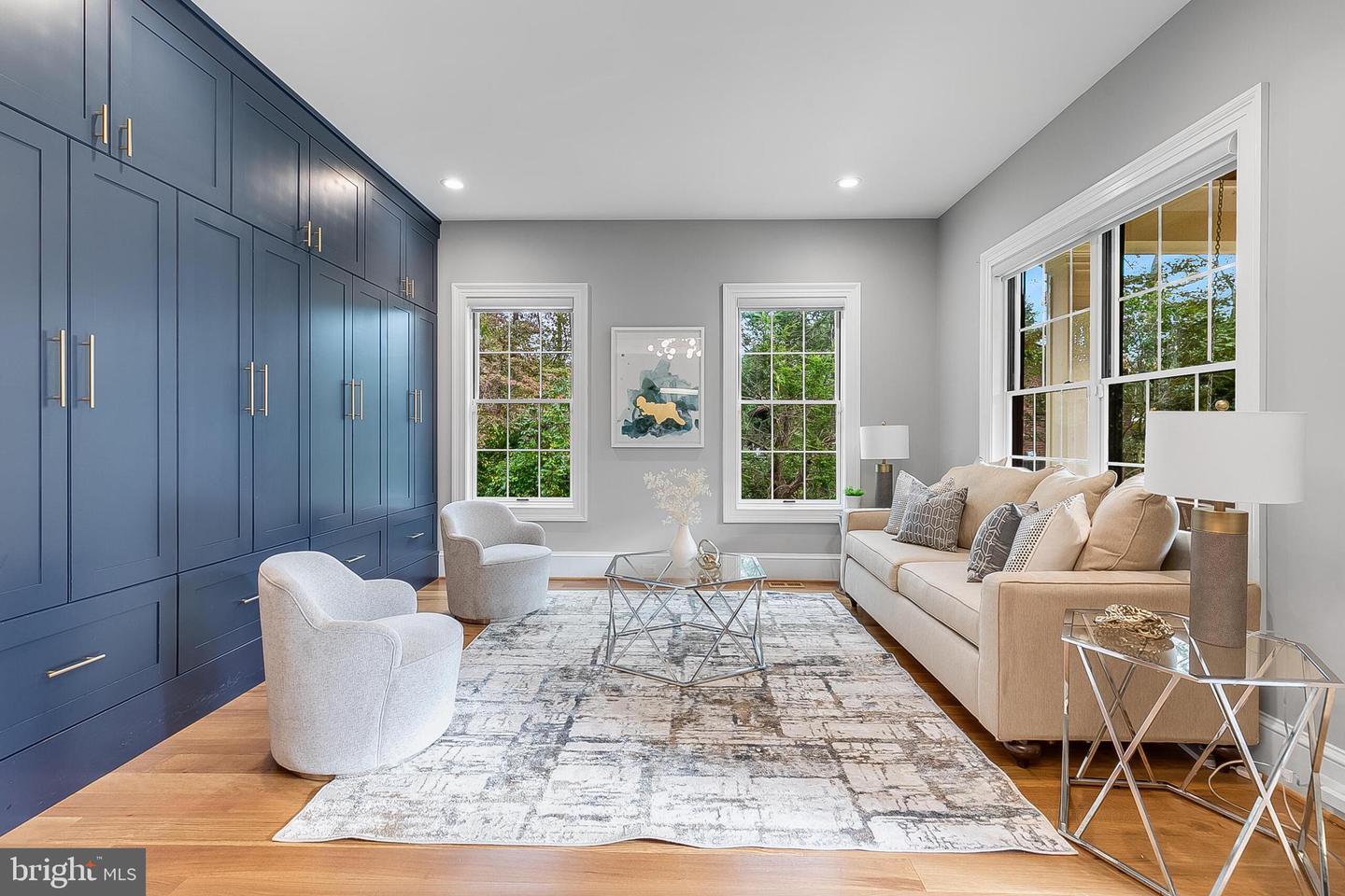 7002 RIVER OAKS DR, MCLEAN, Virginia 22101, 6 Bedrooms Bedrooms, ,6 BathroomsBathrooms,Residential,For sale,7002 RIVER OAKS DR,VAFX2272640 MLS # VAFX2272640