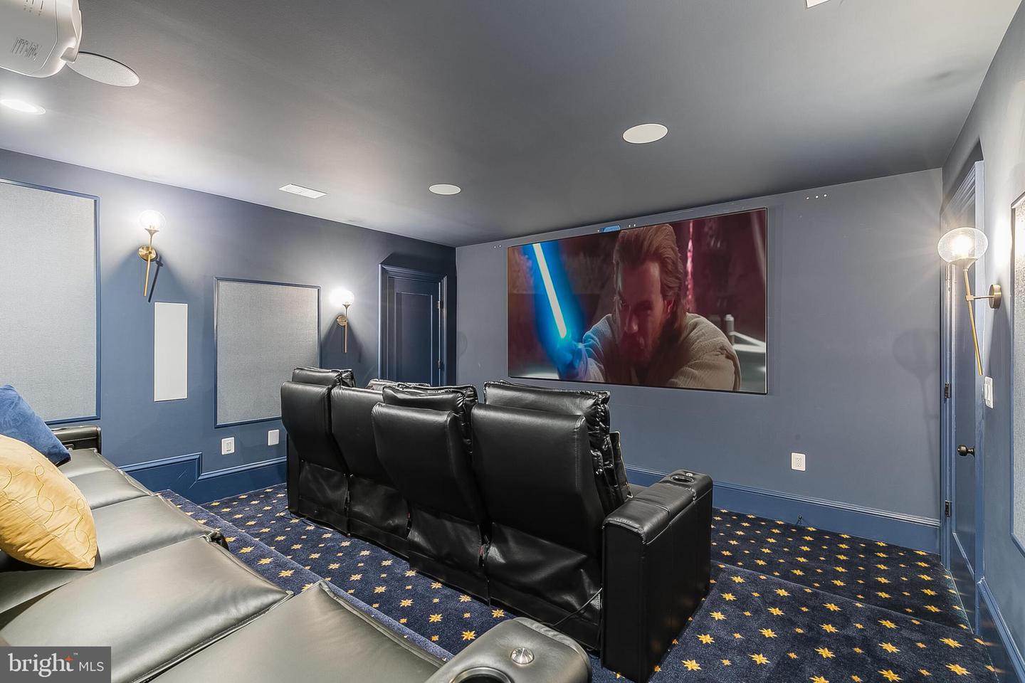 7002 RIVER OAKS DR, MCLEAN, Virginia 22101, 6 Bedrooms Bedrooms, ,6 BathroomsBathrooms,Residential,For sale,7002 RIVER OAKS DR,VAFX2272640 MLS # VAFX2272640