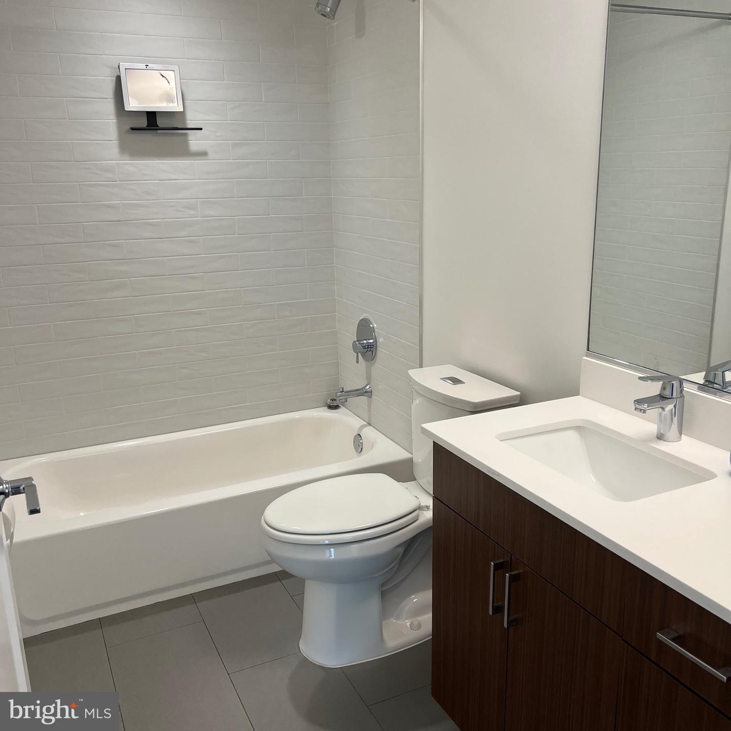 1111 ORREN ST NE #302, WASHINGTON, District Of Columbia 20002, 1 Bedroom Bedrooms, ,1 BathroomBathrooms,Residential,For sale,1111 ORREN ST NE #302,DCDC2225624 MLS # DCDC2225624