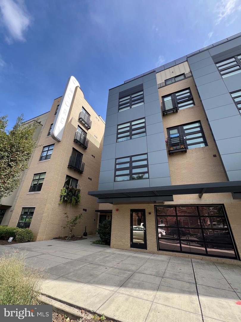 1111 ORREN ST NE #302, WASHINGTON, District Of Columbia 20002, 1 Bedroom Bedrooms, ,1 BathroomBathrooms,Residential,For sale,1111 ORREN ST NE #302,DCDC2225624 MLS # DCDC2225624