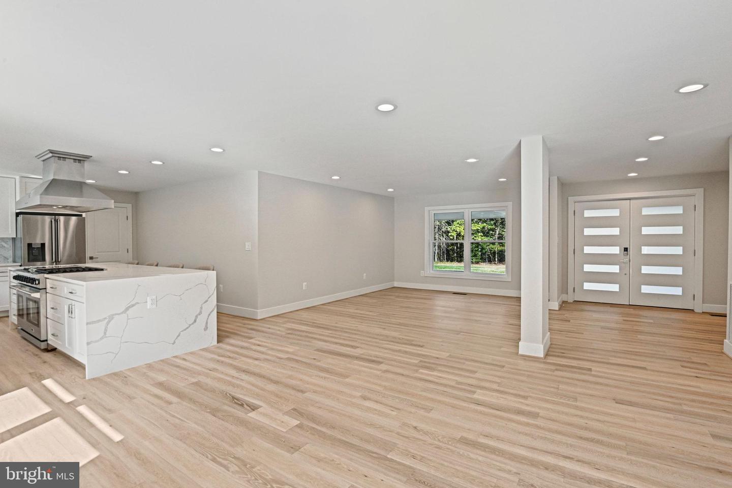 10900 HUNTER STATION RD, VIENNA, Virginia 22181, 4 Bedrooms Bedrooms, ,7 BathroomsBathrooms,Residential,For sale,10900 HUNTER STATION RD,VAFX2272866 MLS # VAFX2272866