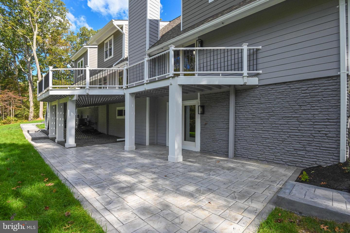 10900 HUNTER STATION RD, VIENNA, Virginia 22181, 4 Bedrooms Bedrooms, ,7 BathroomsBathrooms,Residential,For sale,10900 HUNTER STATION RD,VAFX2272866 MLS # VAFX2272866