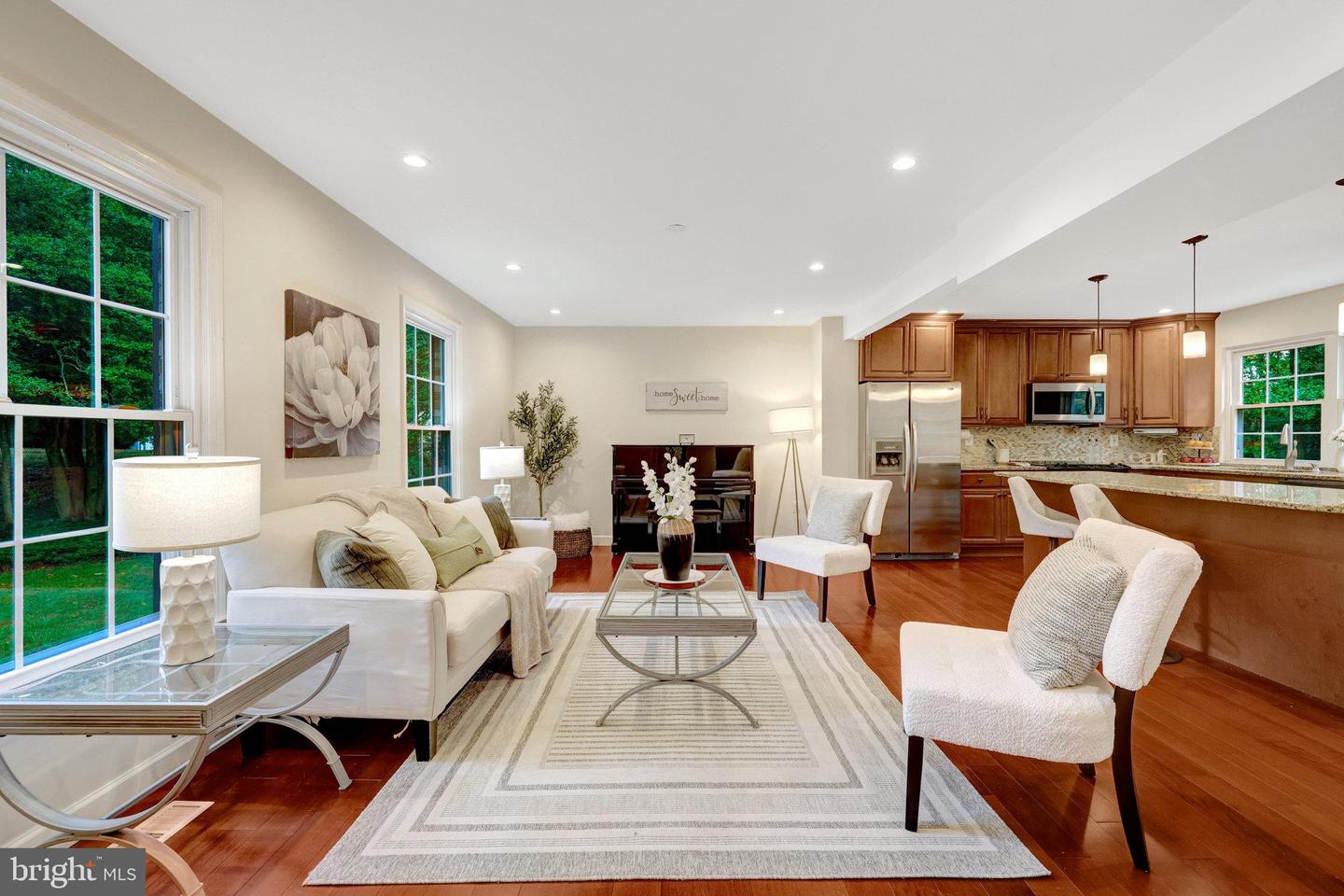 1827 POST OAK TRL, RESTON, Virginia 20191, 5 Bedrooms Bedrooms, ,3 BathroomsBathrooms,Residential,For sale,1827 POST OAK TRL,VAFX2272944 MLS # VAFX2272944