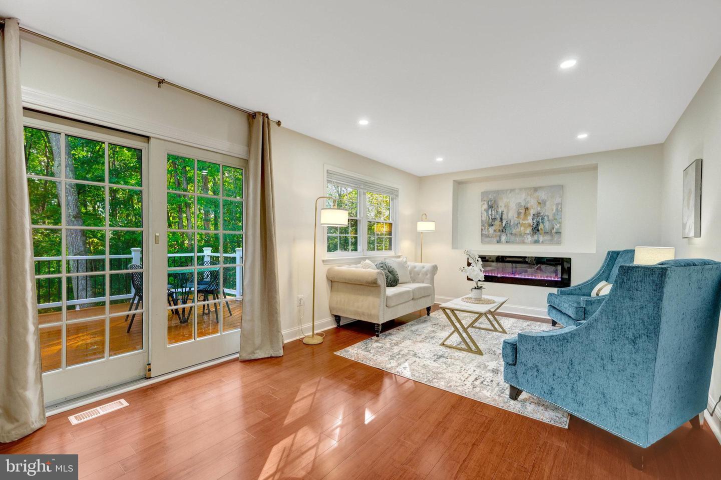 1827 POST OAK TRL, RESTON, Virginia 20191, 5 Bedrooms Bedrooms, ,3 BathroomsBathrooms,Residential,For sale,1827 POST OAK TRL,VAFX2272944 MLS # VAFX2272944