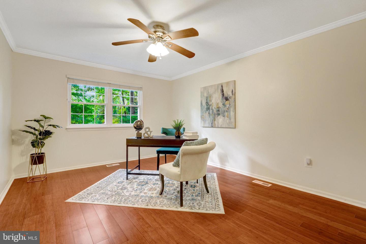 1827 POST OAK TRL, RESTON, Virginia 20191, 5 Bedrooms Bedrooms, ,3 BathroomsBathrooms,Residential,For sale,1827 POST OAK TRL,VAFX2272944 MLS # VAFX2272944