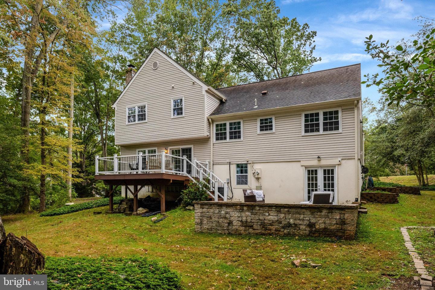 1827 POST OAK TRL, RESTON, Virginia 20191, 5 Bedrooms Bedrooms, ,3 BathroomsBathrooms,Residential,For sale,1827 POST OAK TRL,VAFX2272944 MLS # VAFX2272944