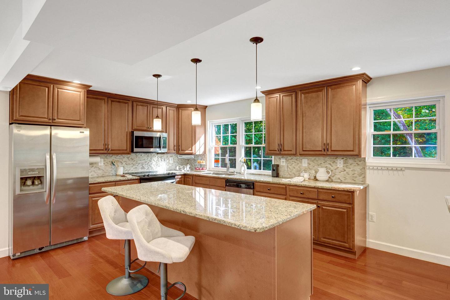 1827 POST OAK TRL, RESTON, Virginia 20191, 5 Bedrooms Bedrooms, ,3 BathroomsBathrooms,Residential,For sale,1827 POST OAK TRL,VAFX2272944 MLS # VAFX2272944