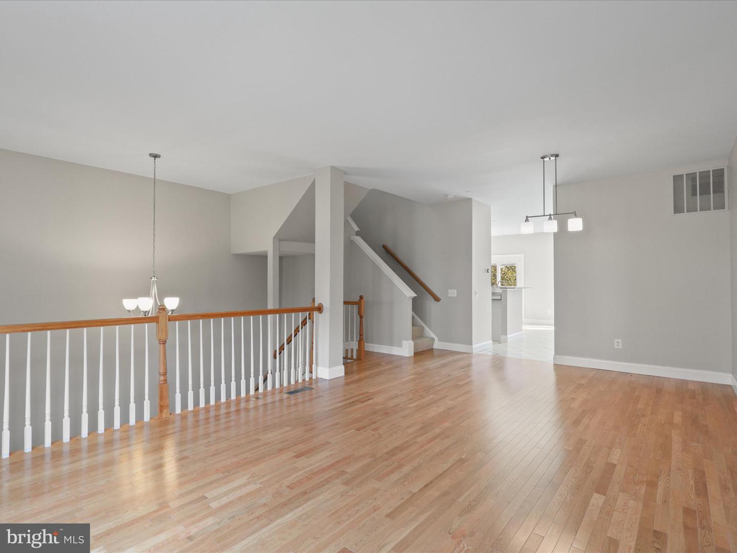 18788 TRIDENT SQ, LEESBURG, Virginia 20176, 3 Bedrooms Bedrooms, ,2 BathroomsBathrooms,Residential,For sale,18788 TRIDENT SQ,VALO2108510 MLS # VALO2108510