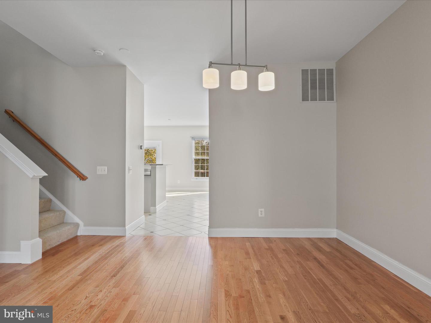 18788 TRIDENT SQ, LEESBURG, Virginia 20176, 3 Bedrooms Bedrooms, ,2 BathroomsBathrooms,Residential,For sale,18788 TRIDENT SQ,VALO2108510 MLS # VALO2108510